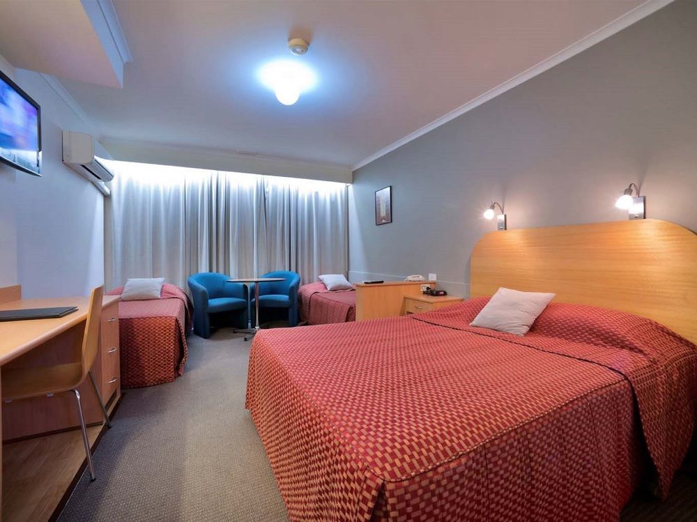 Beachfront Voyager Motor Inn 버니 외부 사진