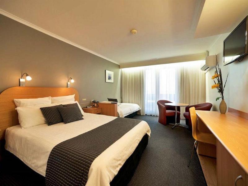 Beachfront Voyager Motor Inn 버니 외부 사진